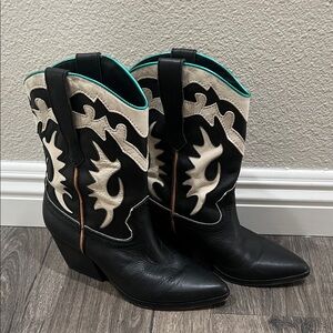 Dolce Vita Cowgirl boots
